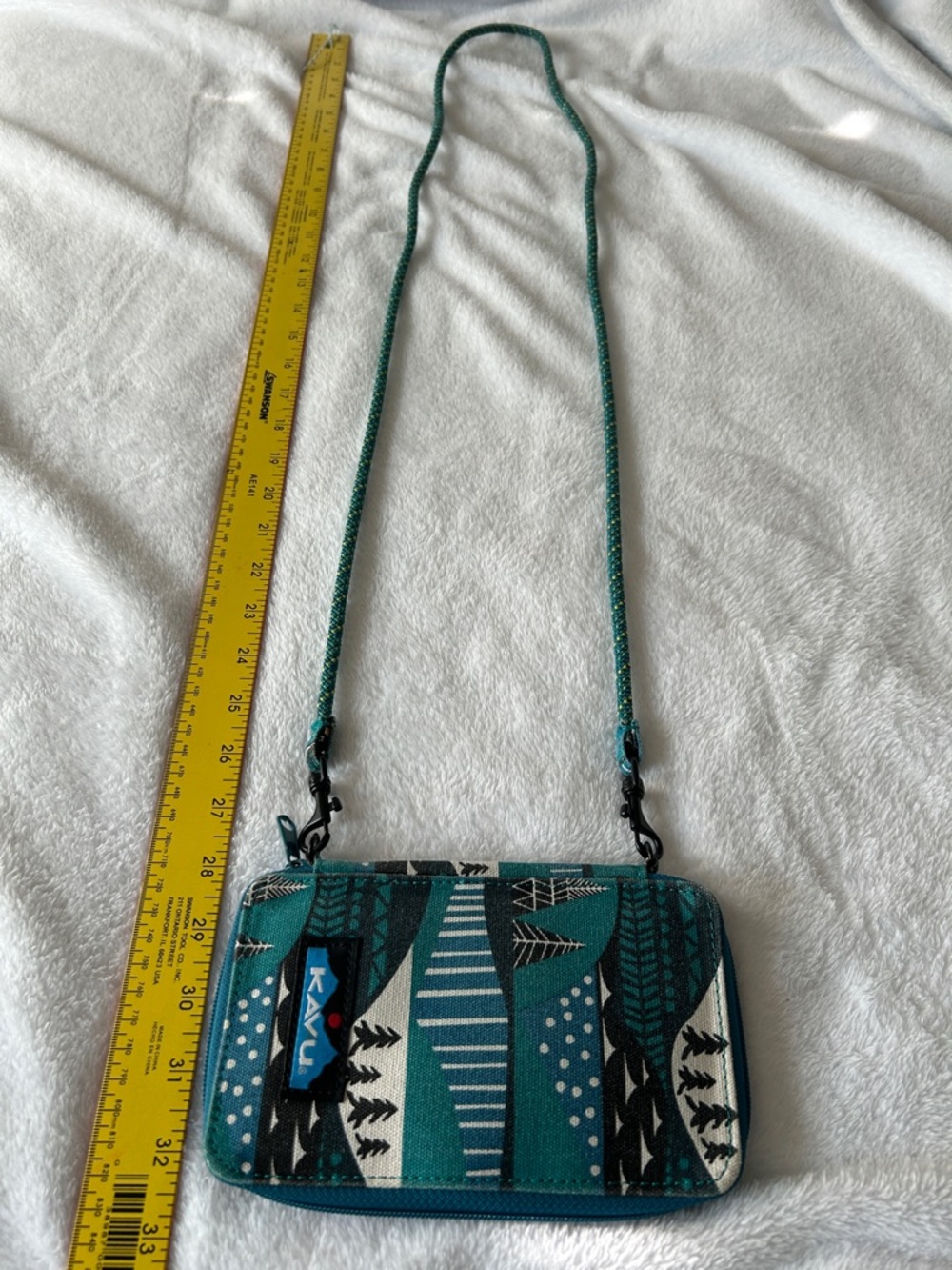 Kavu Teal and Black Patterned Crossbody wallet - Picture 6 of 6